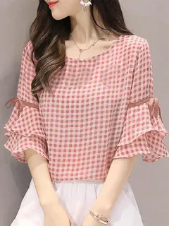 Blusa de manga con volante anudada a cuadros