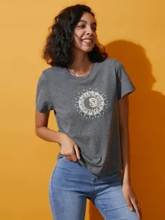 Sun Graphic Crew Cuello Camiseta informal