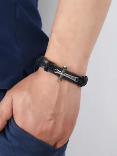 Hand-woven bracelet with cross decoration with letters