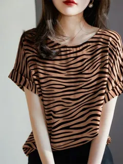 Blusa informal con estampado Allover Zebra