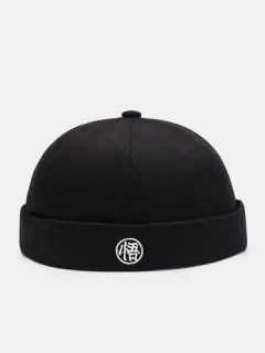 Gorra con sello de acero con letras bordadas chinas unisex Cráneo