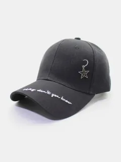 Hombre & Mujer Gorra de béisbol con pentagrama bordado del alfabeto