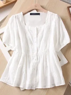 Blusa de algodón con cuello cuadrado bordado