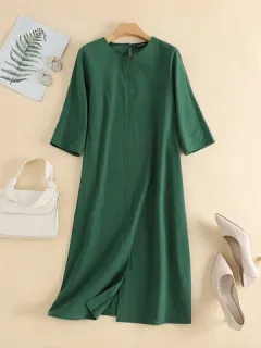 Vestido con bolsillo y dobladillo liso