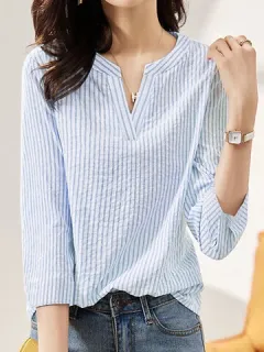 Blusa casual a rayas con cuello en V