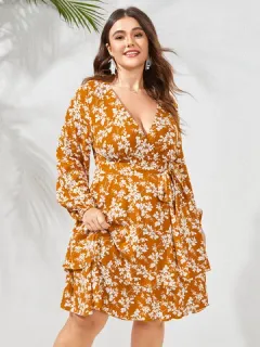 Tallas grandes Floral Escote en V Escalonado Vestido