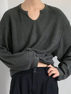 Camiseta informal de manga larga con cuello en V para hombre