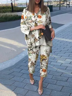 Traje de 2 piezas alto-bajo con estampado de plantas