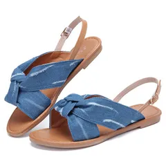 Planos con hebilla destalonada en denim Sandalias