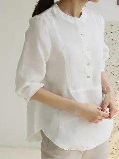 Blusa con cuello alto asimétrico liso