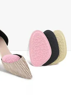 Non-slip sponge insole in the forefoot